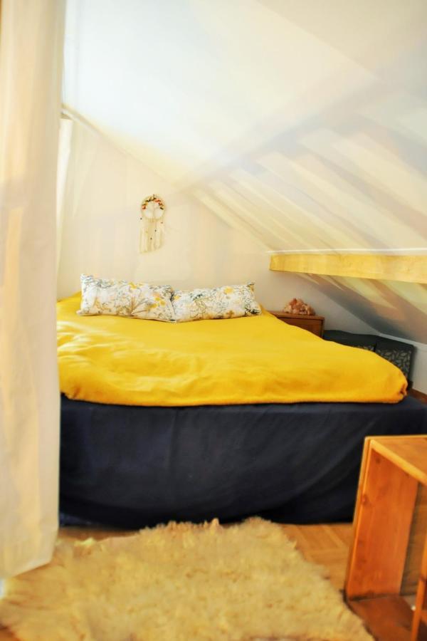 Appartement Cozy Mini House With Beautiful Views à Eygliers Extérieur photo