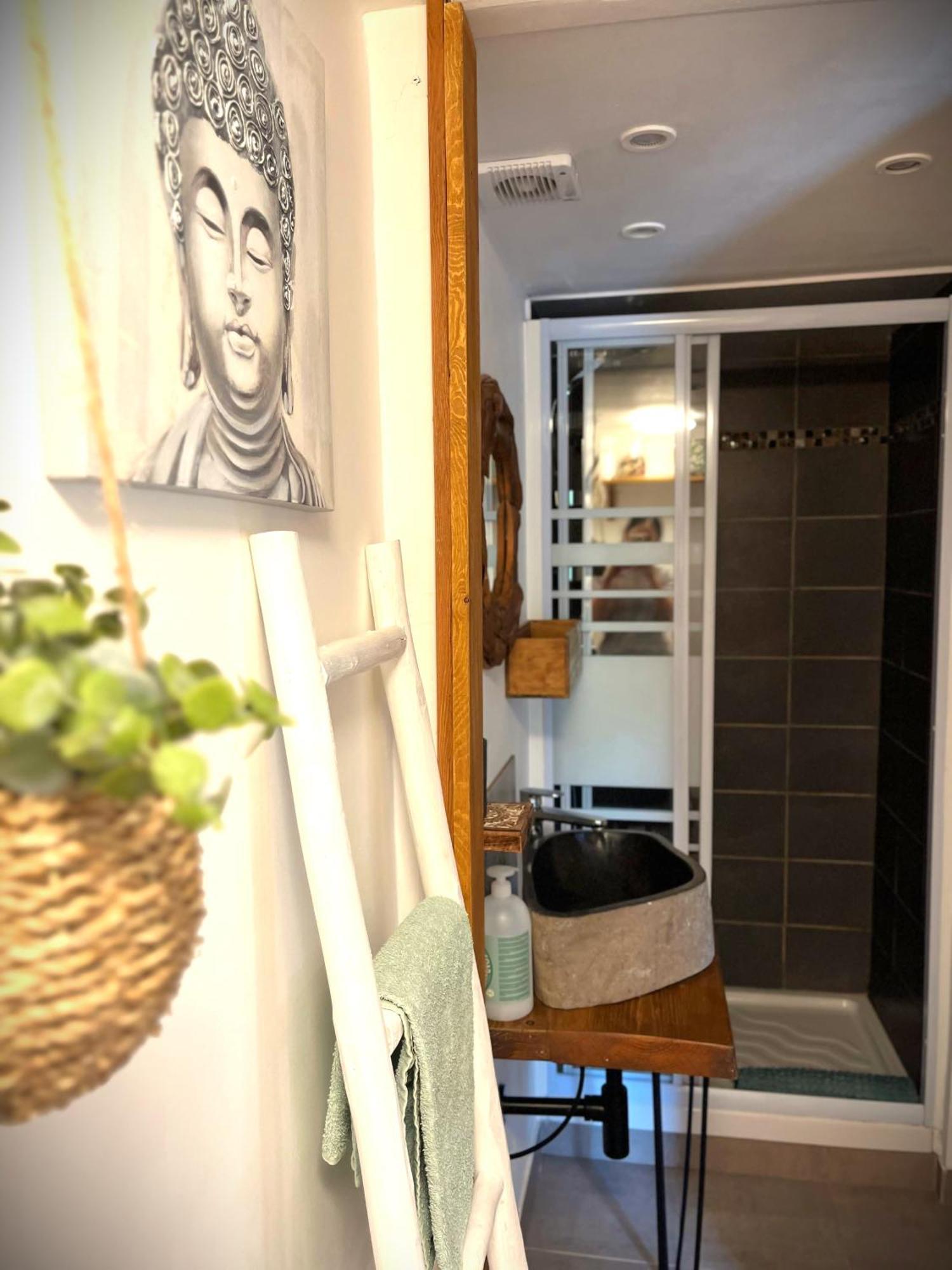 Appartement Cozy Mini House With Beautiful Views à Eygliers Extérieur photo
