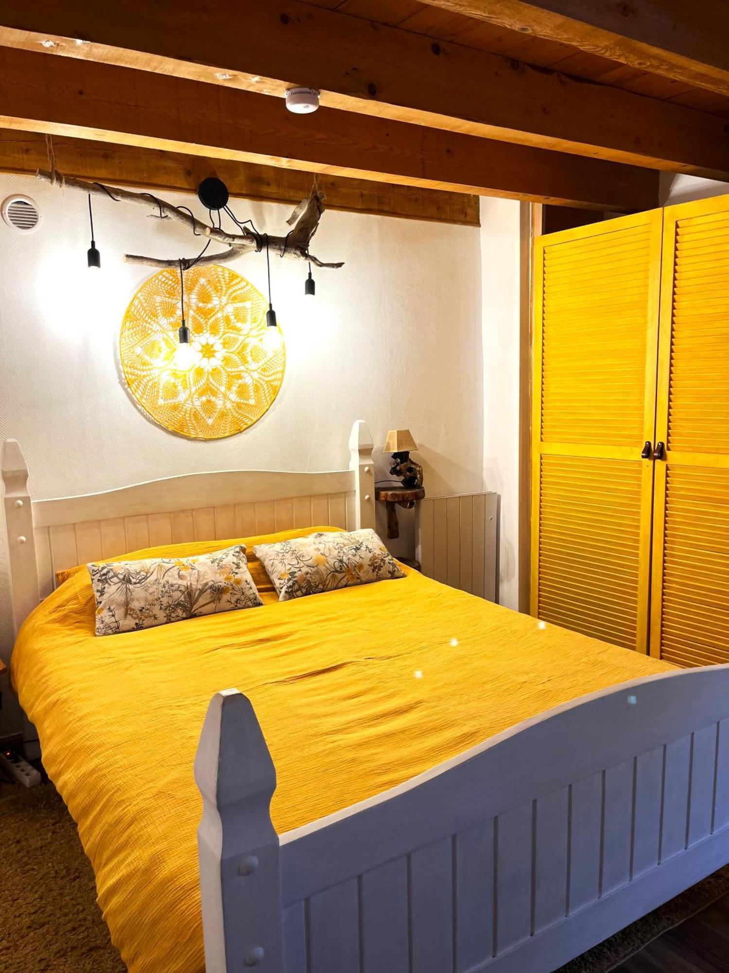 Appartement Cozy Mini House With Beautiful Views à Eygliers Extérieur photo
